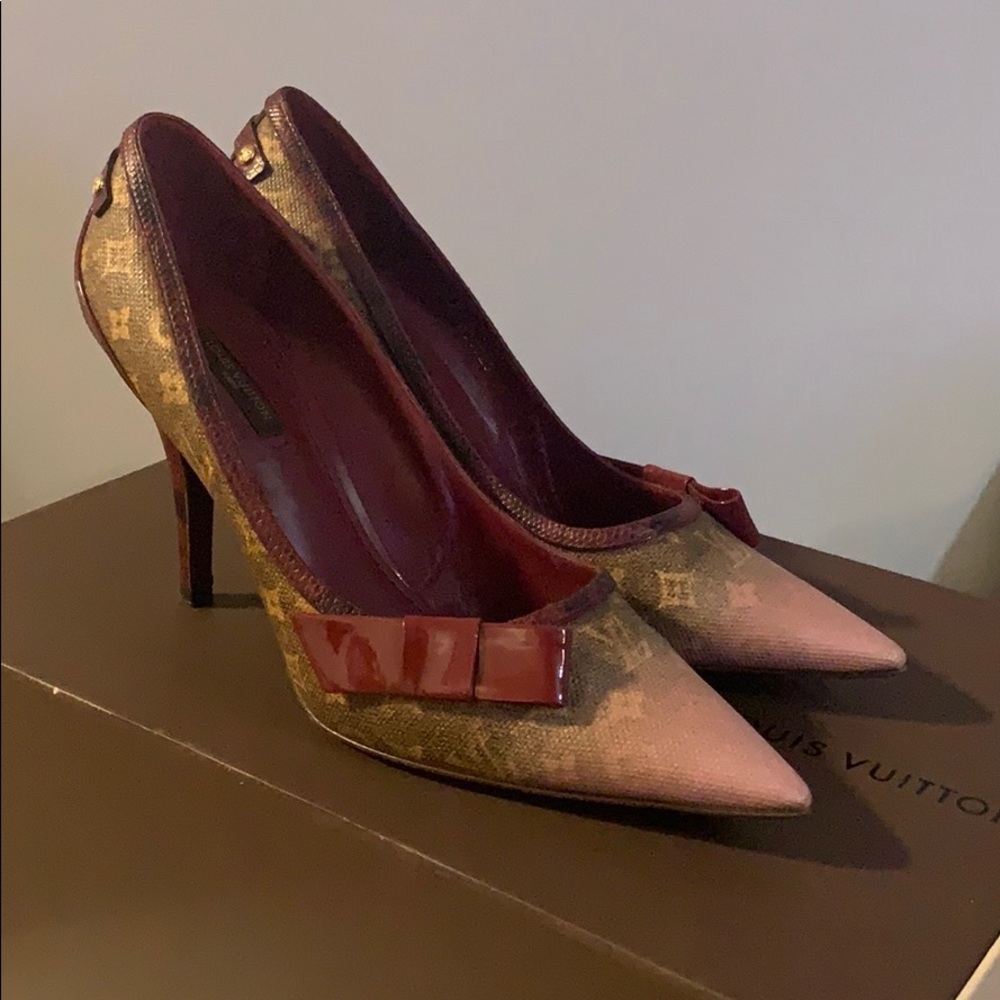 LV x Richard Prince limited edition pumps